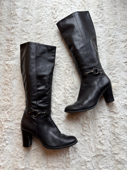 Vintage 90's Western Metal Ring Block Heel Boots