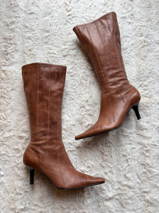 Vintage Y2K Faith Leather Kitten Heel Boots