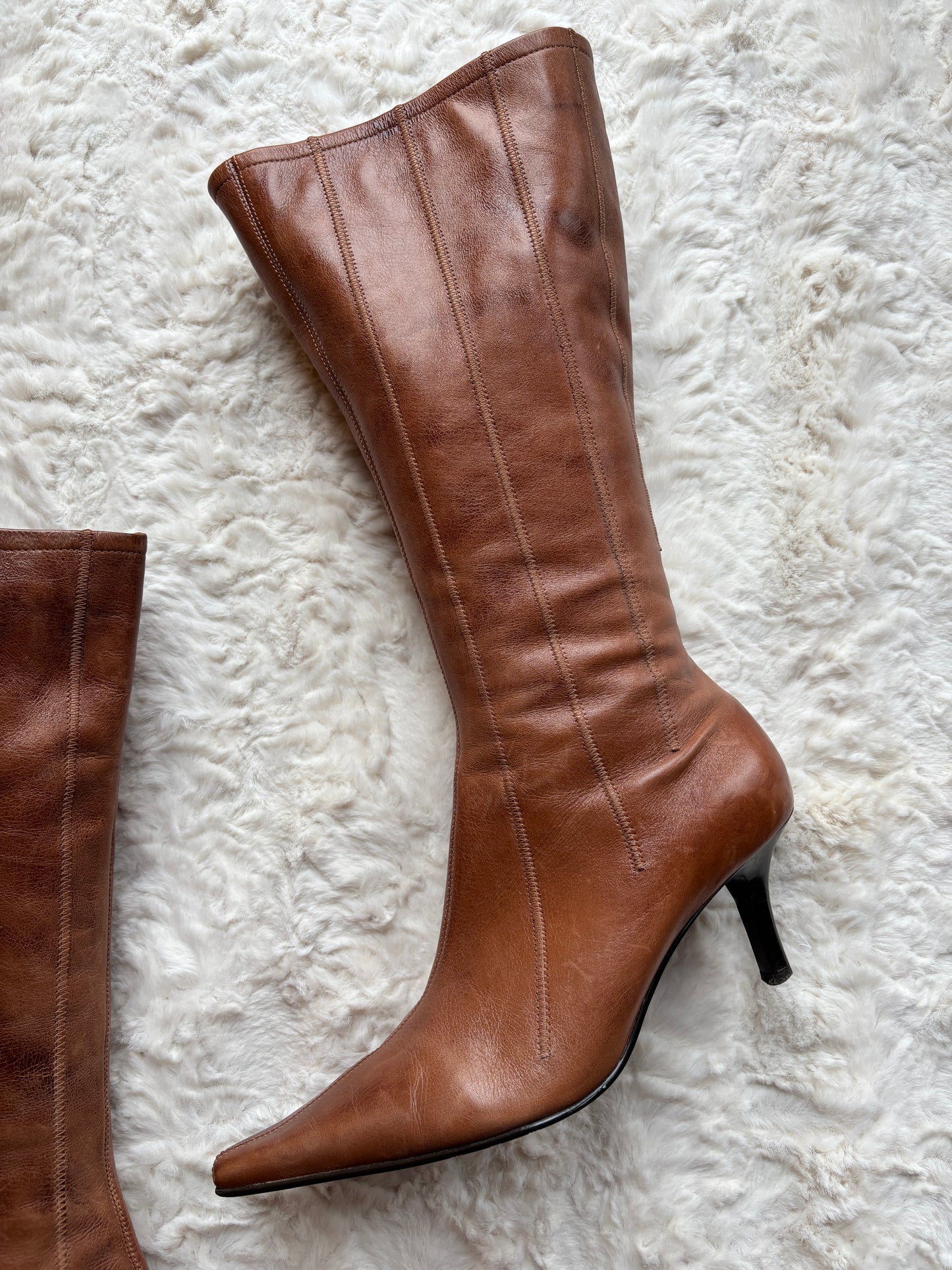 Vintage Y2K Faith Leather Kitten Heel Boots