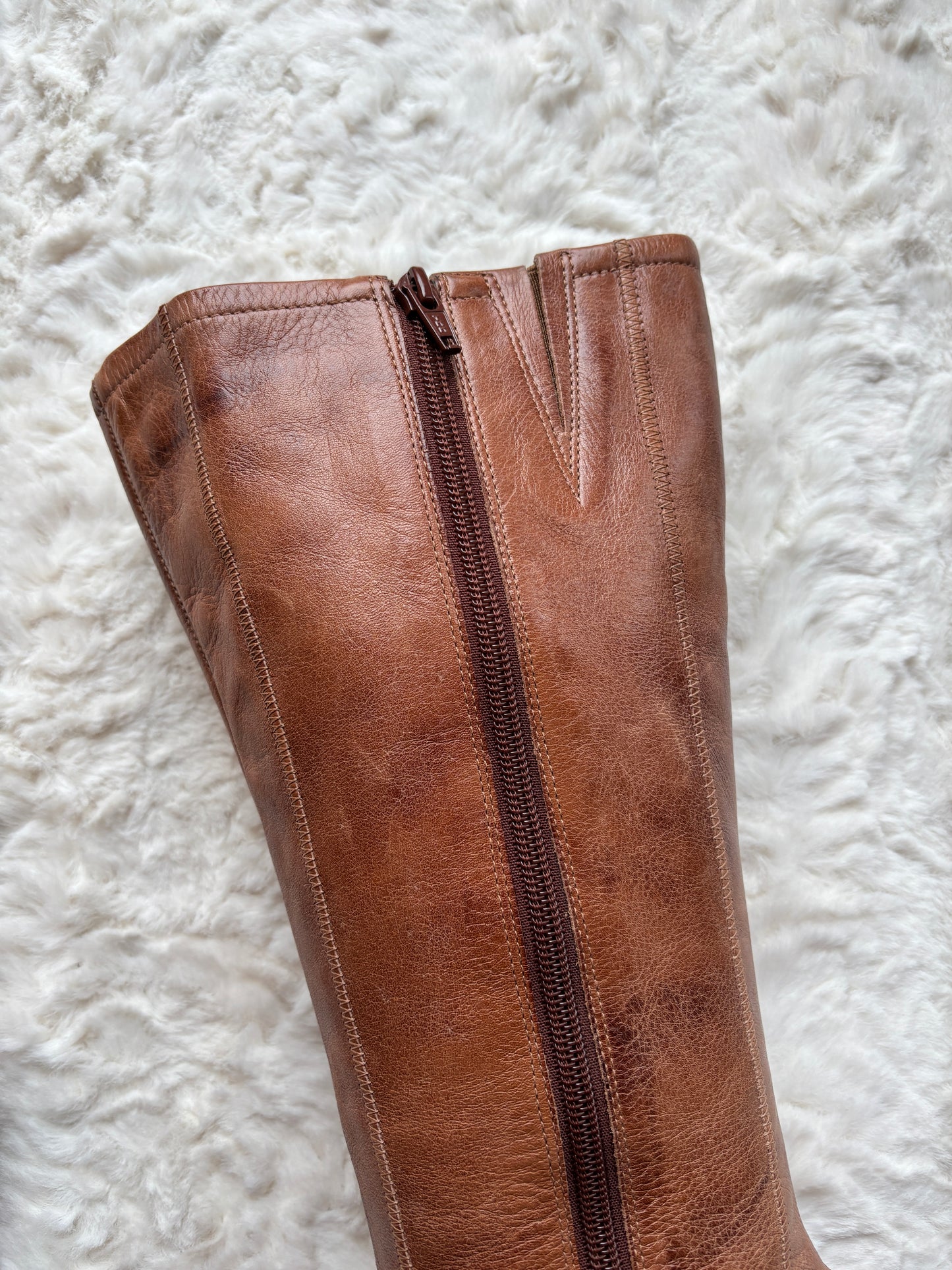 Vintage Y2K Faith Leather Kitten Heel Boots