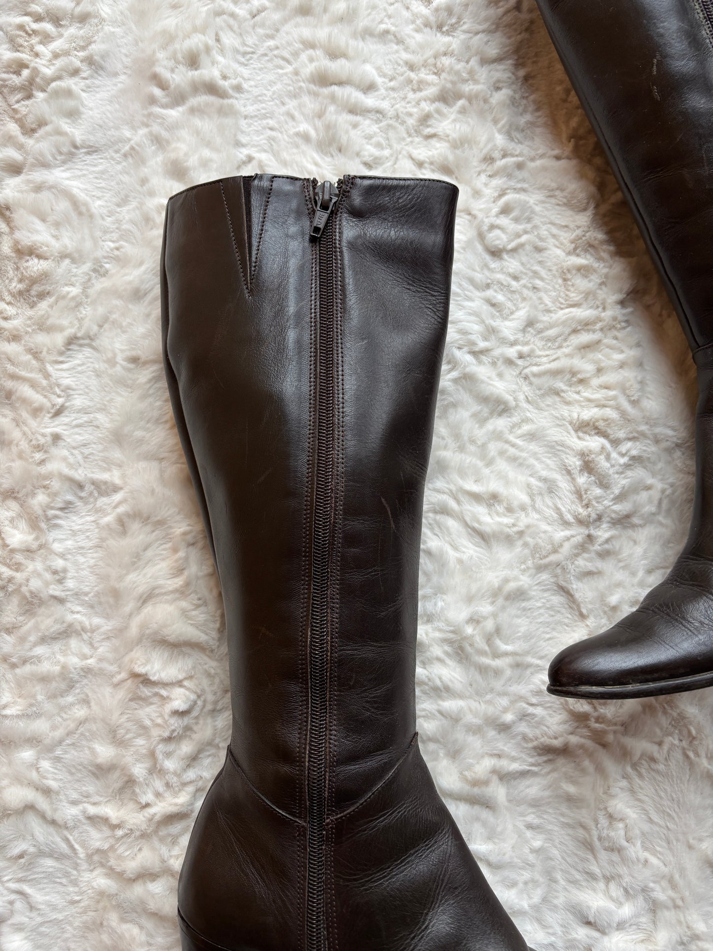 Vintage 90's Drotos Leather Block Heel Boots